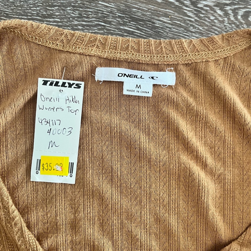 O’Neil blouse NWT size medium